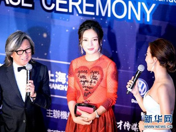 Triệu Vy cùng và đạo diễn Trần Khả Tân thắng lớn tại giải Hoa Đỉnh - 2