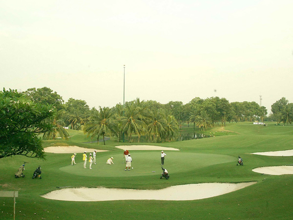 Các chuyên gia khuyến cáo VN không nên làm sân golf ở các điểm nhạy cảm về môi trường 