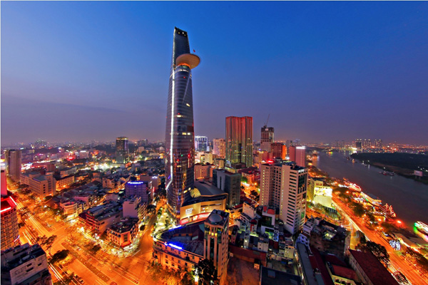 Cao 262m, 68 tầng – Bitexco Financial Tower tự hào là biểu tượng kiến trúc của Thành phố Hồ Chí Minh, cũng là niềm tự hào của Tập đoàn Bitexco