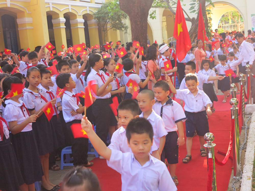 Lễ đón học sinh lớp 1 tại trường tiểu học Phù Đổng Đà Nẵng