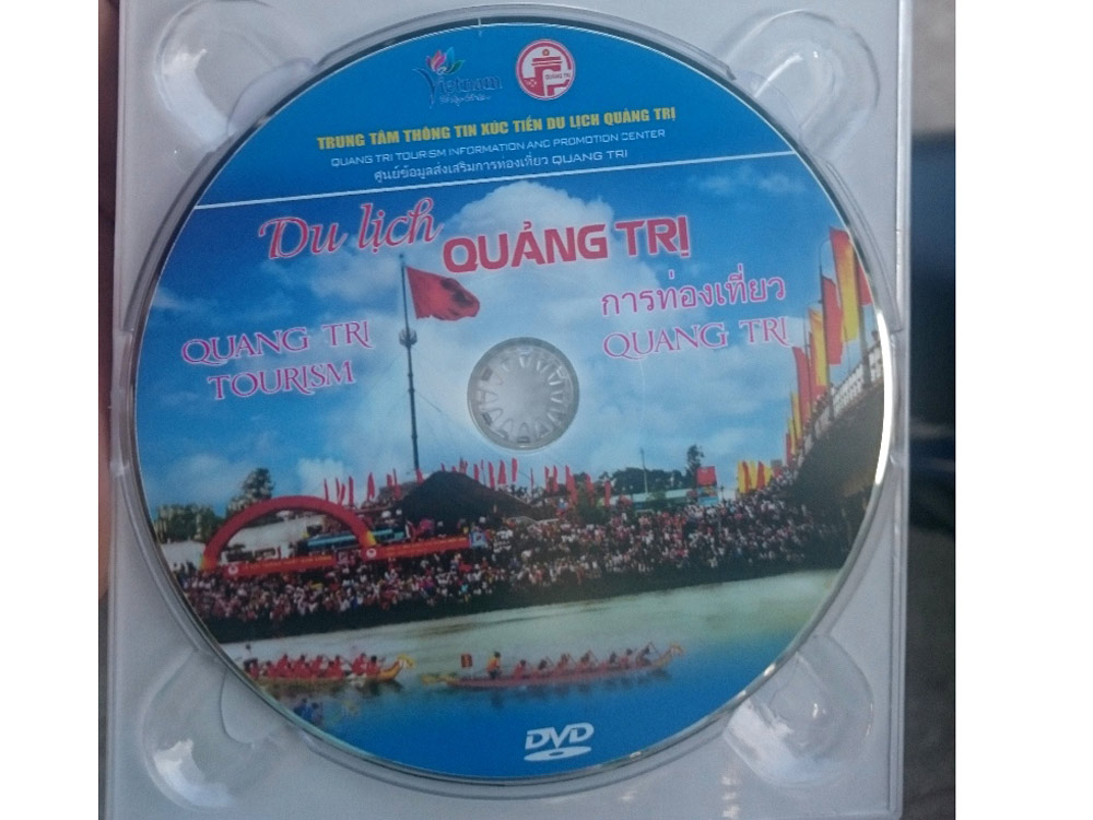 Lá cờ được in trên đĩa DVD không đảm bảo chất lượng khi không có sao vàng 5 cánh. 