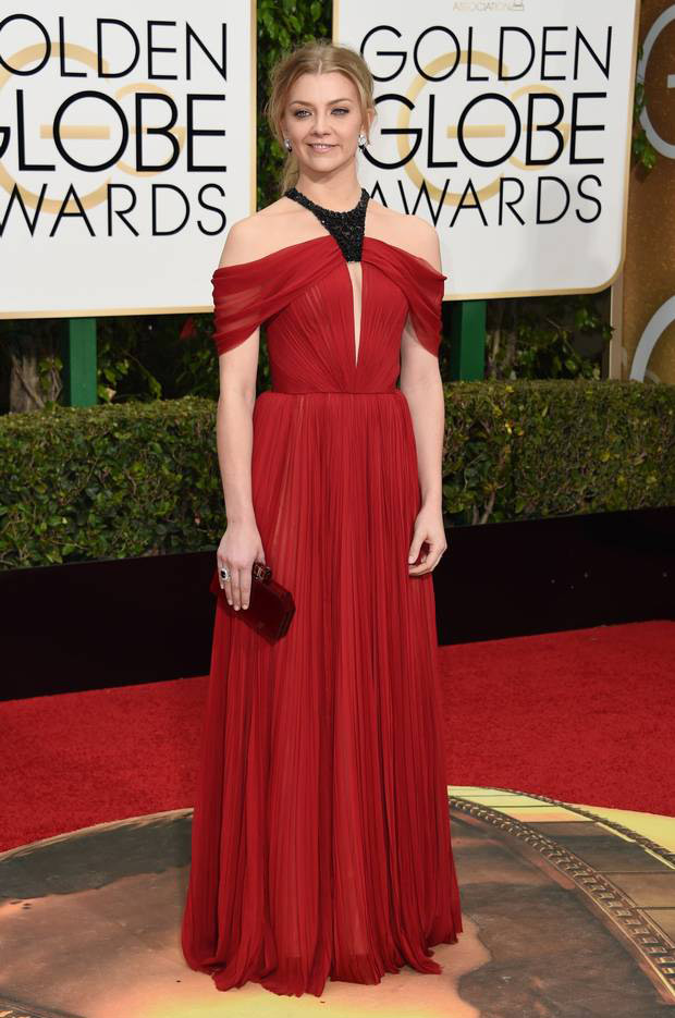 Nữ diễn viên Natalie Dormer xinh đẹp trong bộ váy màu đỏ