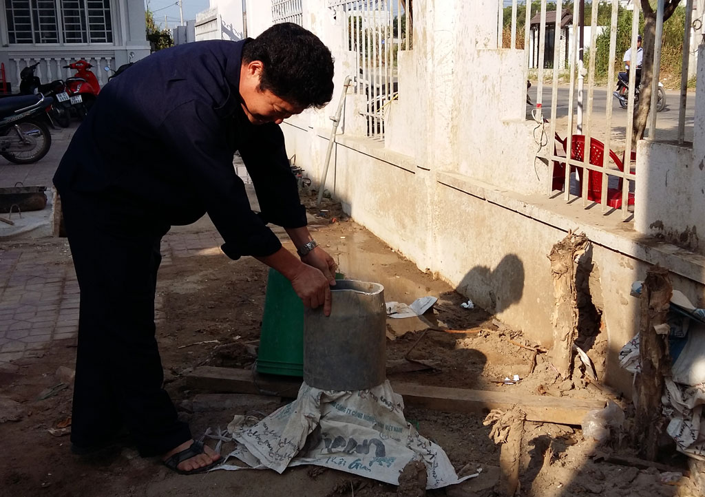 Giếng nước ngầm vừa được khoan thêm để dự phòng nguồn nước sinh hoạt cho người dân TP.Rạch Giá - Ảnh: Xuân Lam