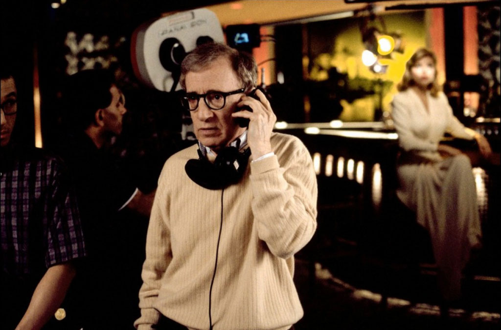 Woody Allen thủ vai chính trong Hollywood Ending. Ảnh: Chụp màn hình.