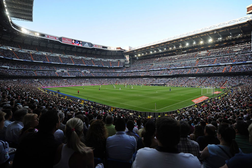 Có mặt trên sân Bernabeu xem Real Madrid thi đấu sẽ là trải nghiệm tuyệt vời
