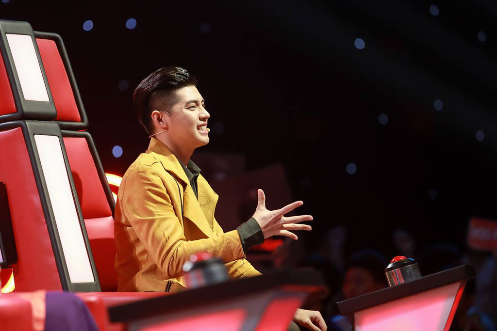 Noo Phước Thịnh là nam ca sĩ trẻ đa tài, vì thế anh xứng đáng có một vị trí huấn luyện viên trong chương trình The Voice Kids năm nay