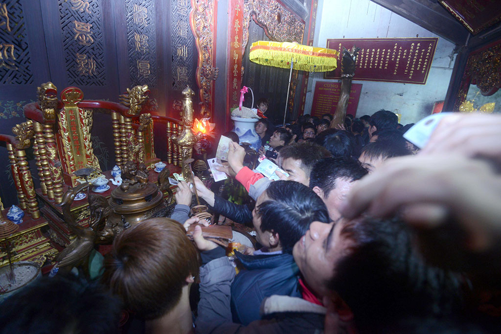 Khai ấn đền Trần ở Nam Định năm 2015. Ảnh: Ngọc Thắng