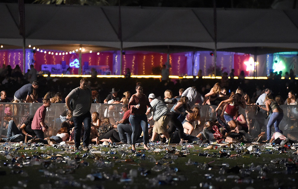 Vụ xả súng ở Las Vegas (Mỹ) hồi 2017 là một trong những thảm kịch đáng sợ nhất với những ai từng tham gia lễ hội âm nhạc tại đây (Ảnh: Getty Images