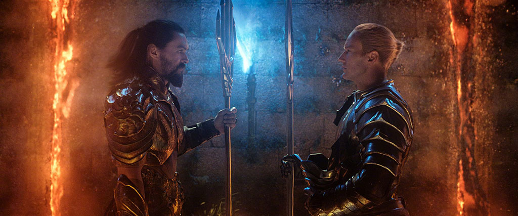 Hai anh em cùng mẹ khác cha là Arthur Curry và Vua Orm đối đầu nhau trong cuộc đại chiến bảo vệ sự sinh tồn của loài người. Ảnh: Warner Bros