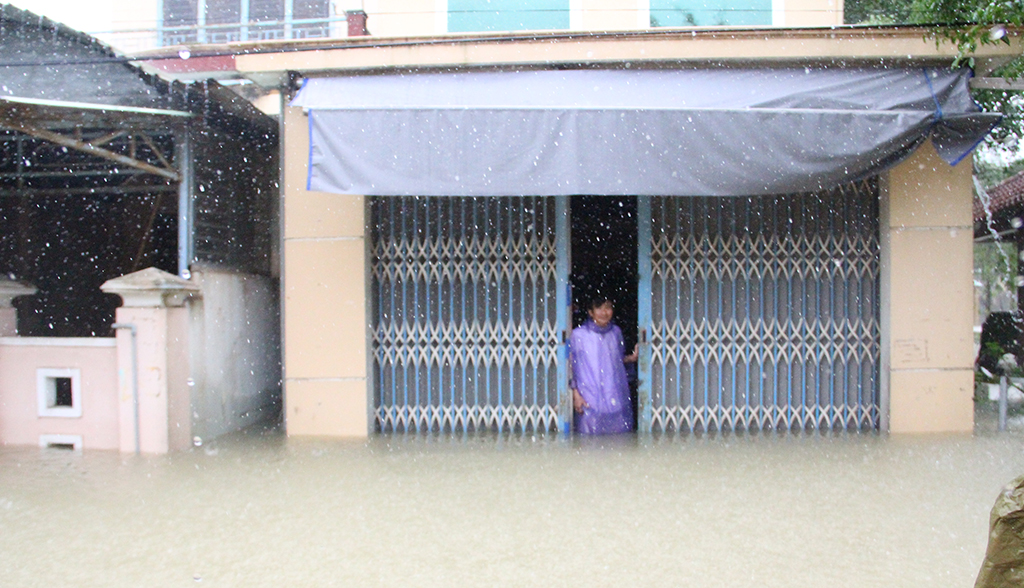 Đến ngày 12.12, nhiều khu vực trên địa bàn Quảng Nam vẫn ngập sâu