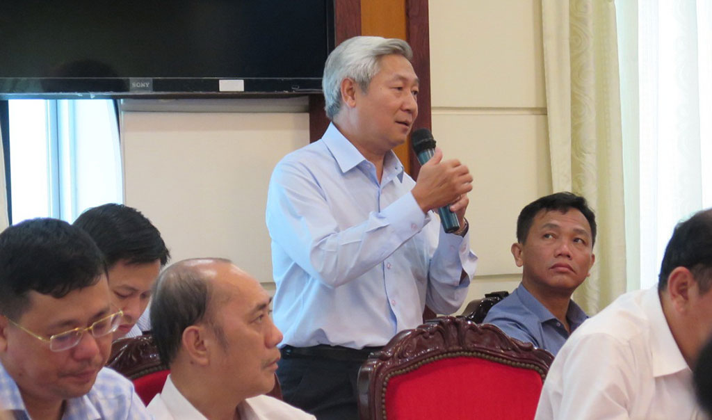 Ông Hoàng Như Cương báo cáo về dự án metro số 1 trước khi “đi nước ngoài chưa được cho phép” ẢNH: TRUNG HIẾU