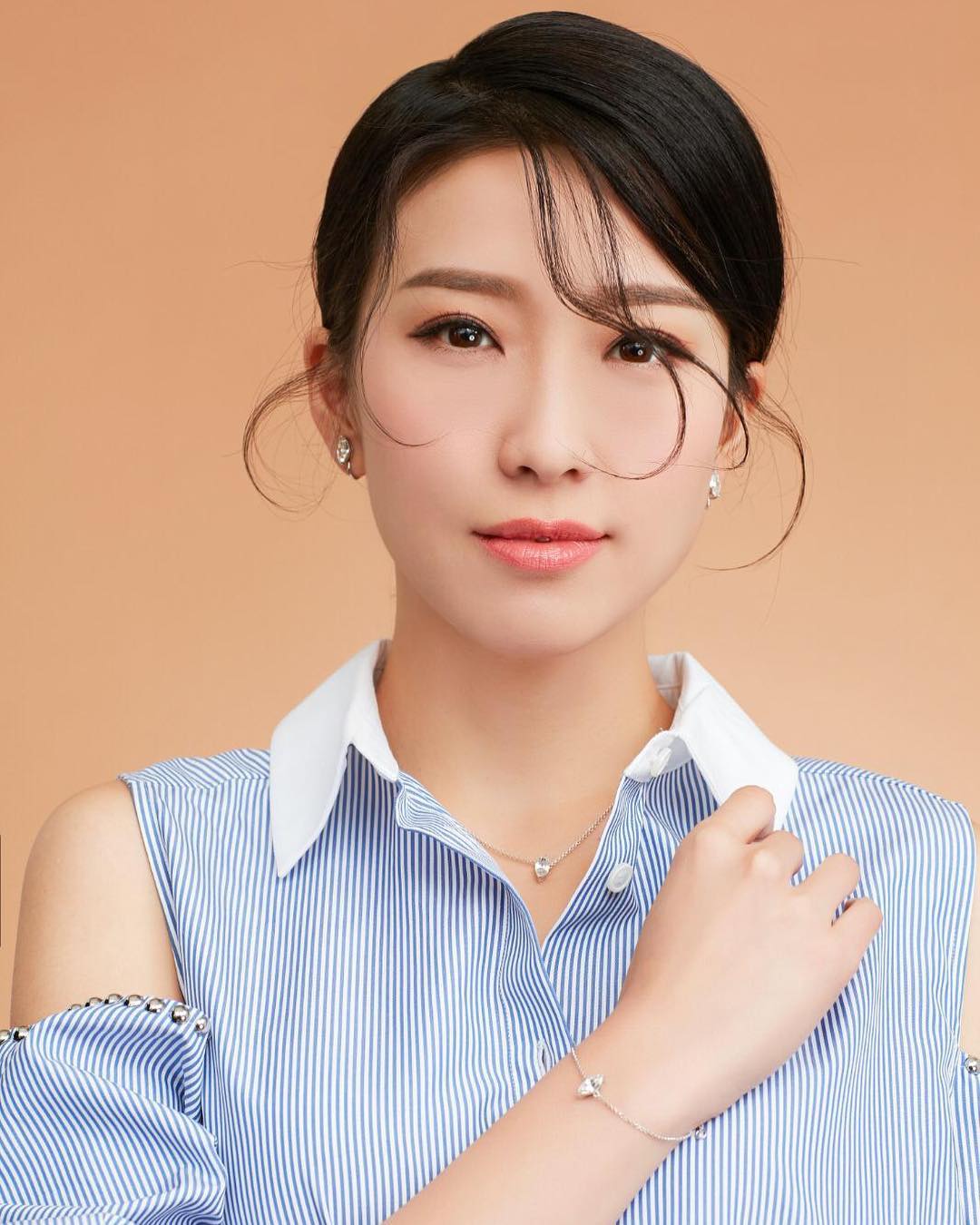 Diêu Tử Linh là một hoa đán có thực lực trong đài TVB. Ảnh: Instagram NV