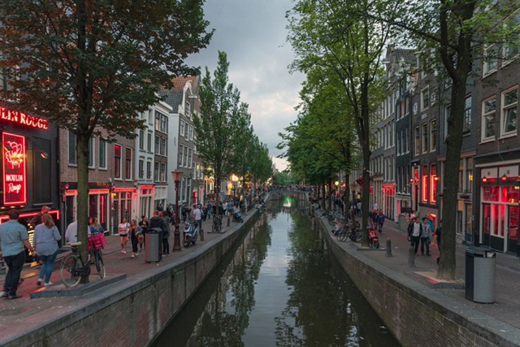 Khu phố “đèn đỏ” là một khu vực nổi tiếng ở Amsterdam 
