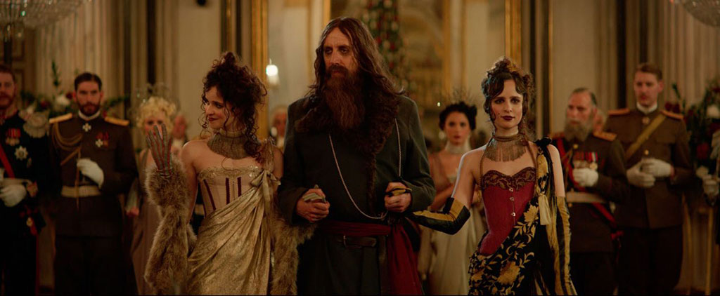  Tên trùm sừng sỏ Rasputin (Rhys Ifans đóng), người mà thầy trò Conrad phải đối đầu - Ảnh: 20th Century Fox