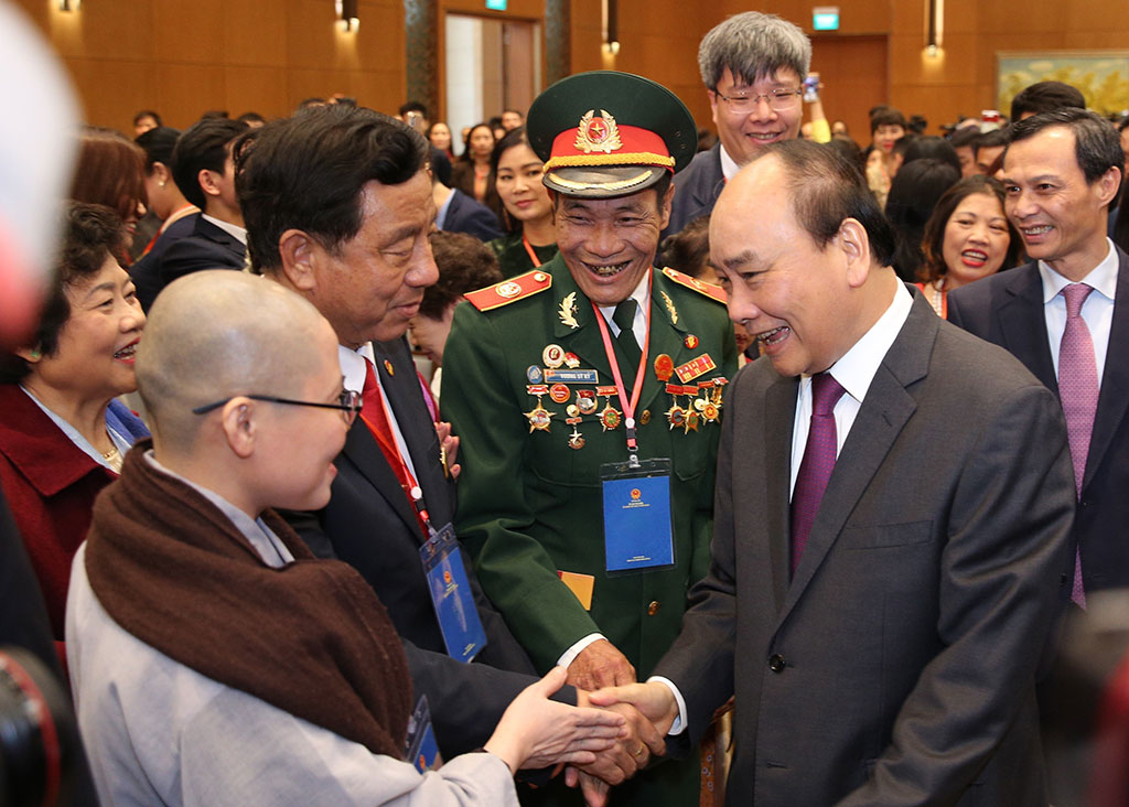 Thủ tướng Nguyễn Xuân Phúc gặp gỡ kiều bào trong chương trình Xuân quê hương 2020 Ảnh: TTXVN