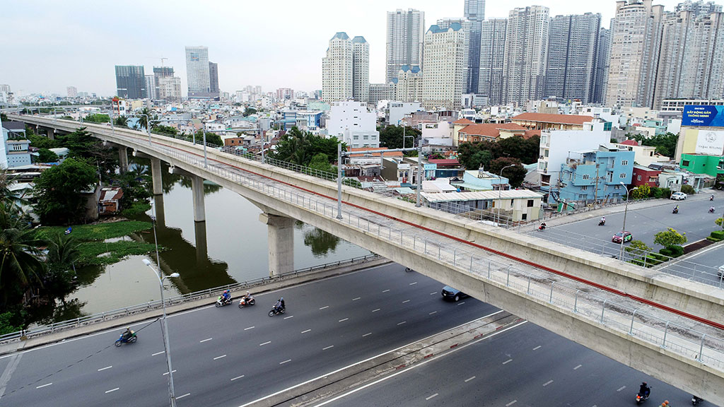 Tuyến metro số 1 Bến Thành - Suối Tiên đoạn qua Q.Bình Thạnh Ảnh: Ngọc Dương