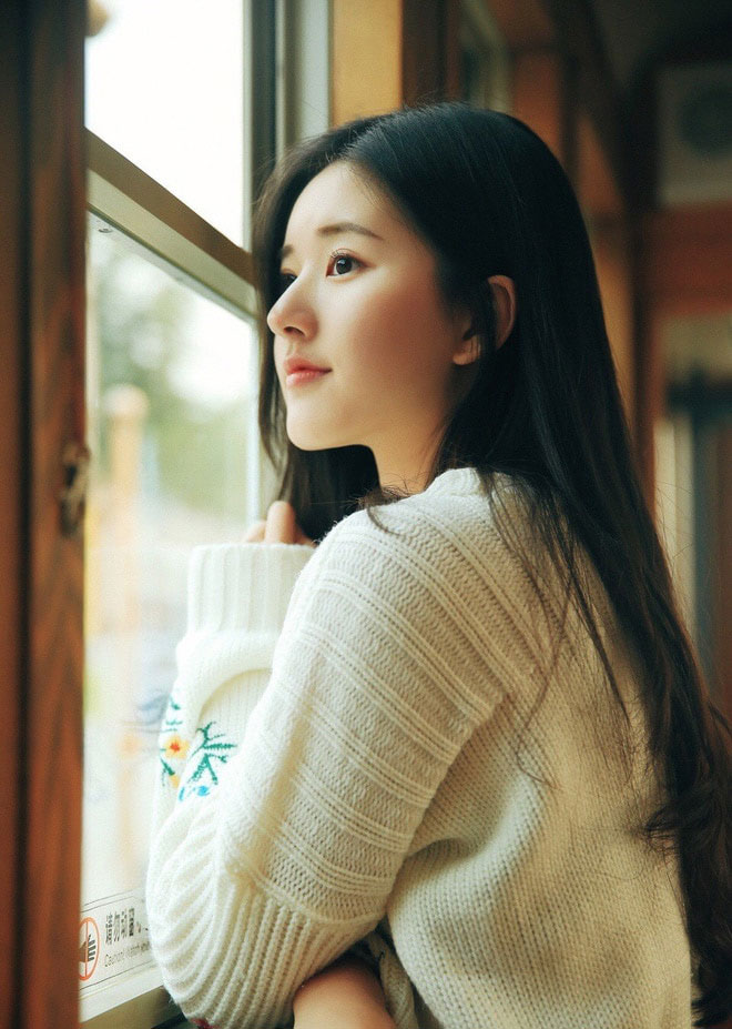 Vẻ ngoài nữ diễn viên được nhận xét thanh thoát, ngọt ngào, diễn xuất linh động - Ảnh: Weibo NV