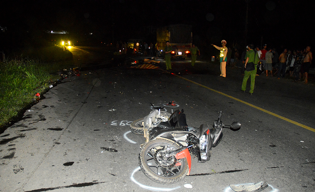 Tai nạn khiến giao thông trên Quốc lộ 20 bị ách tắc cục bộ