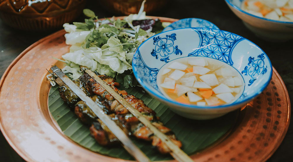 Bún chả, một món ăn đường phố nổi tiếng Hà Nội Ảnh: Hà Nội Băm sáu cung cấp