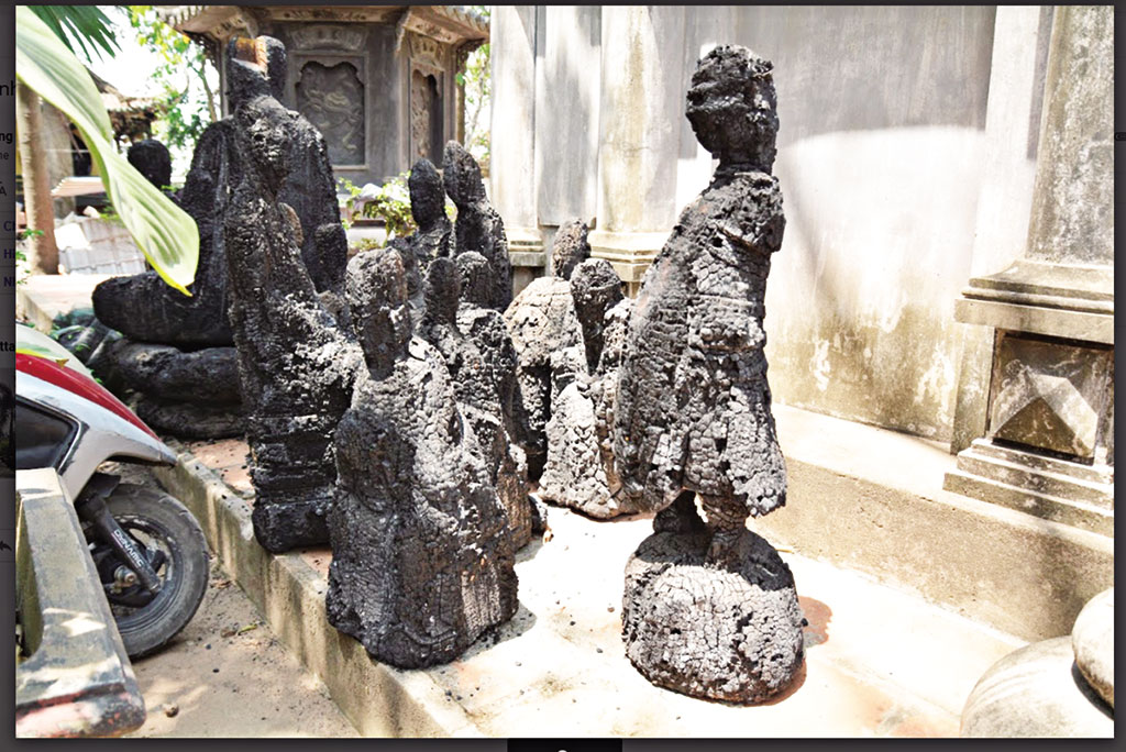 Những tượng phật quý ở chùa Hội Sơn bị thiêu rụi trong hỏa hoạn năm 2012 ẢNH: LƯƠNG CHÁNH TÒNG