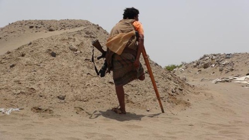 Cuộc chiến tàn khốc tại Yemen đang có dấu hiệu tích cực với lời đồng ý tham gia đàm phán hòa bình của quân Houthi - Ảnh: Reuters
