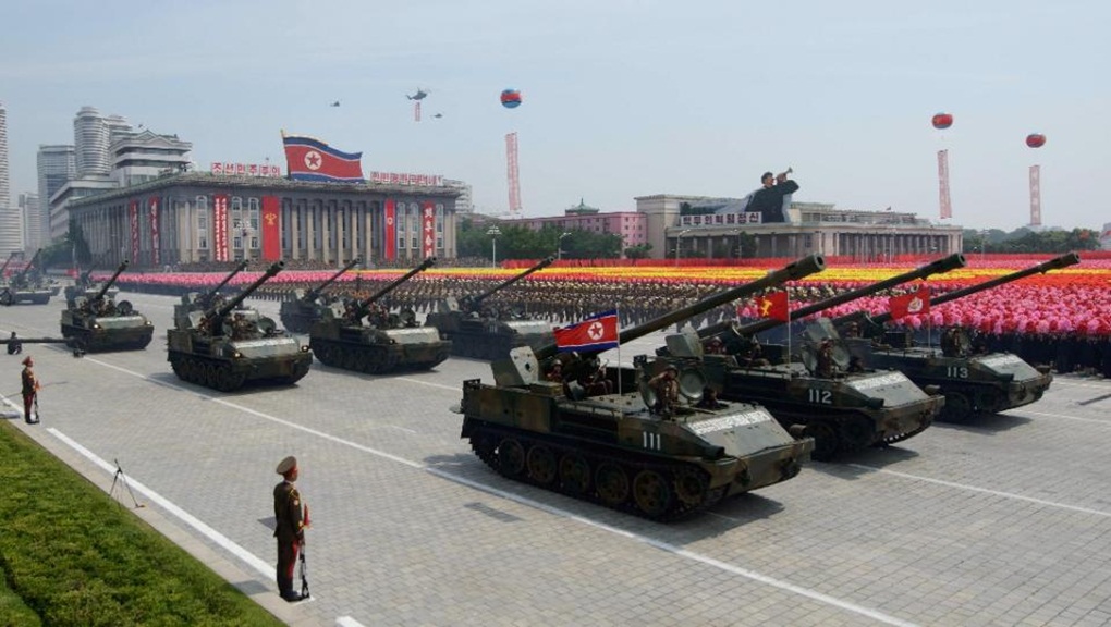 Giới quan sát nghi ngờ buổi lễ diễu binh của Triều Tiên sẽ chủ yếu tạo ra bầu không khí lễ hội - Ảnh: AFP