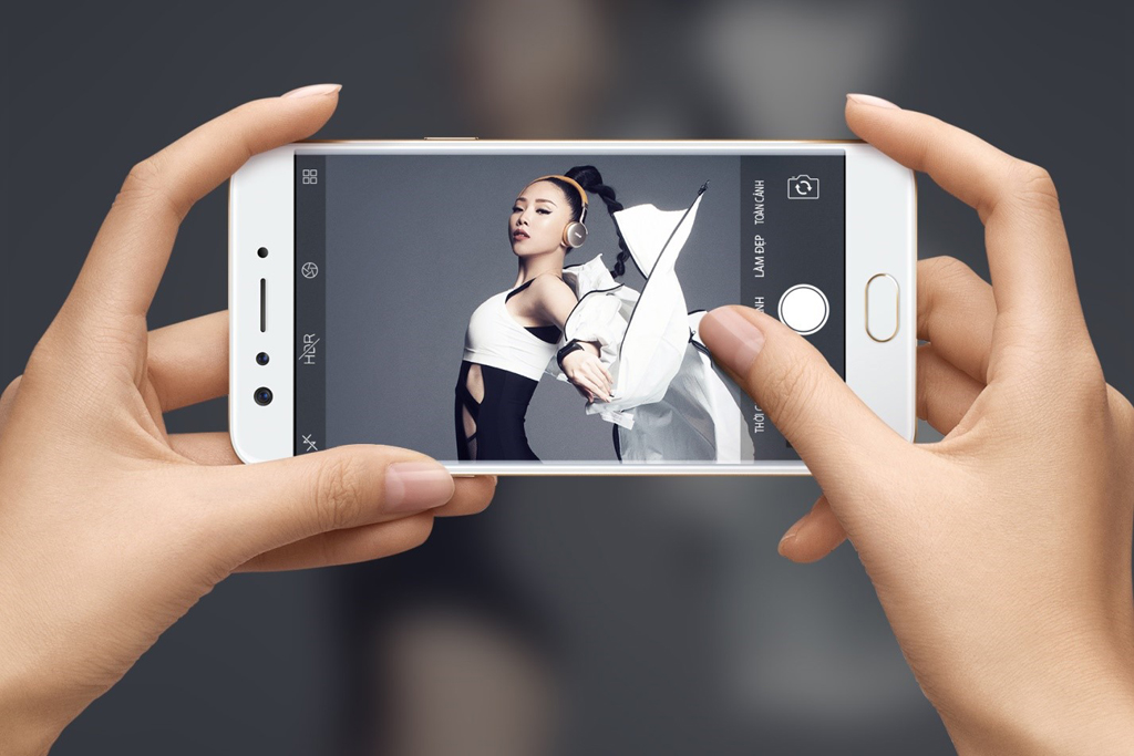 Oppo F3 Plus, smartphone sở hữu camera selfie kép hứa hẹn sẽ mở ra kỷ nguyên selfie mới 