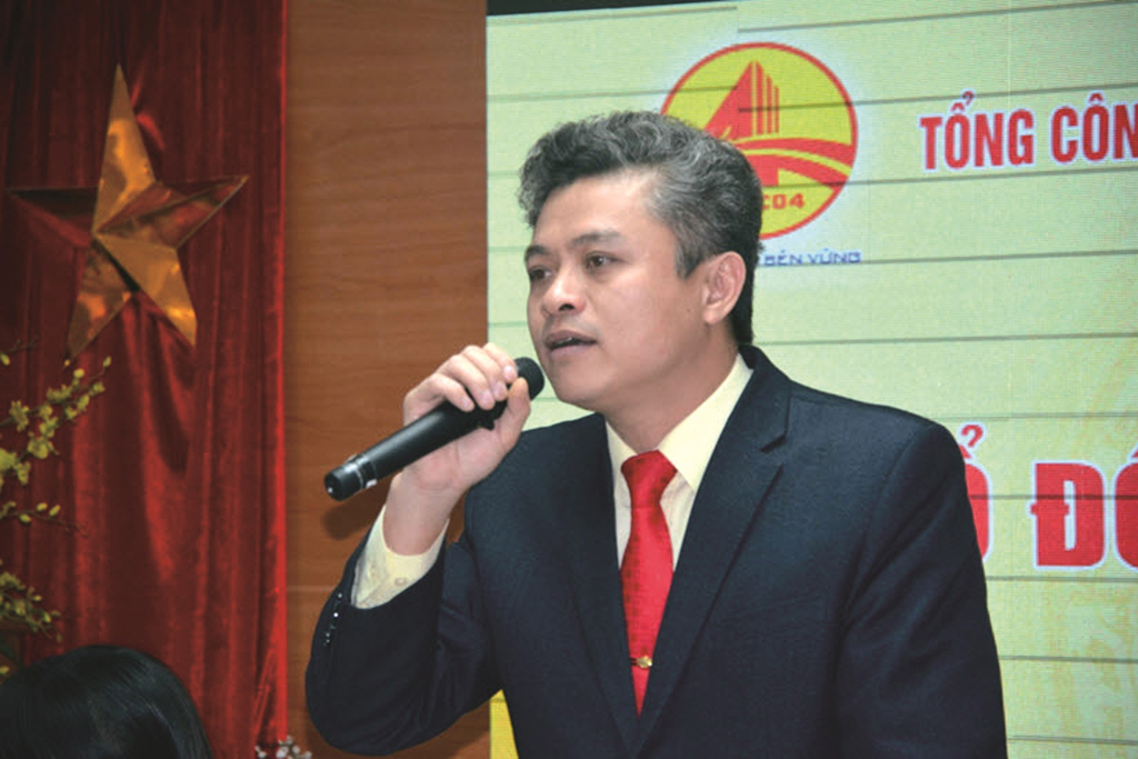 Chủ tịch HĐQT, Tổng giám đốc Cienco4 Nguyễn Tuấn Huỳnh phát biểu tại đại hội