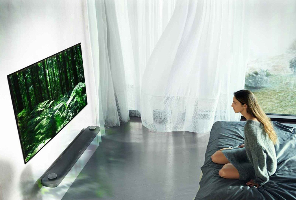 Thiết kế siêu mỏng đặc biệt của LG OLED W7 trở thành chuẩn thiết kế cho xu hướng TV tương lai