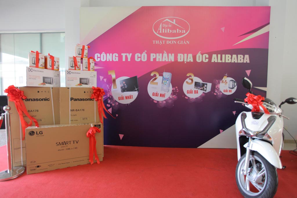 Chương trình rút thăm trúng thưởng tại lễ mở bán Alibaba Long Phước 10