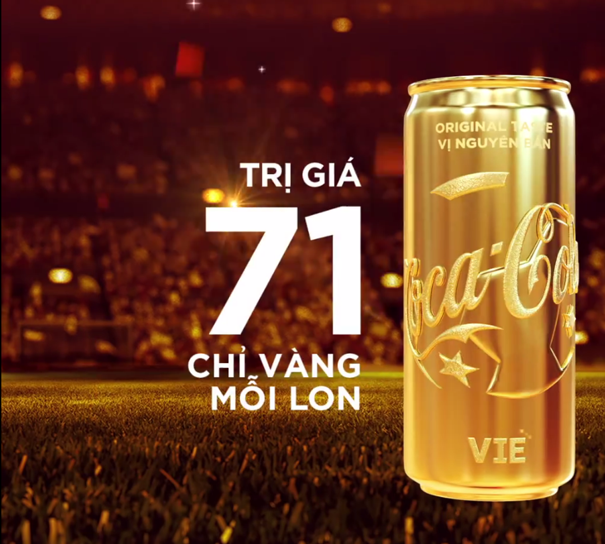 Lon vàng tương đương 71 chỉ vàng nhằm cổ vũ tinh thần cho đội tuyển bóng đá Việt Nam