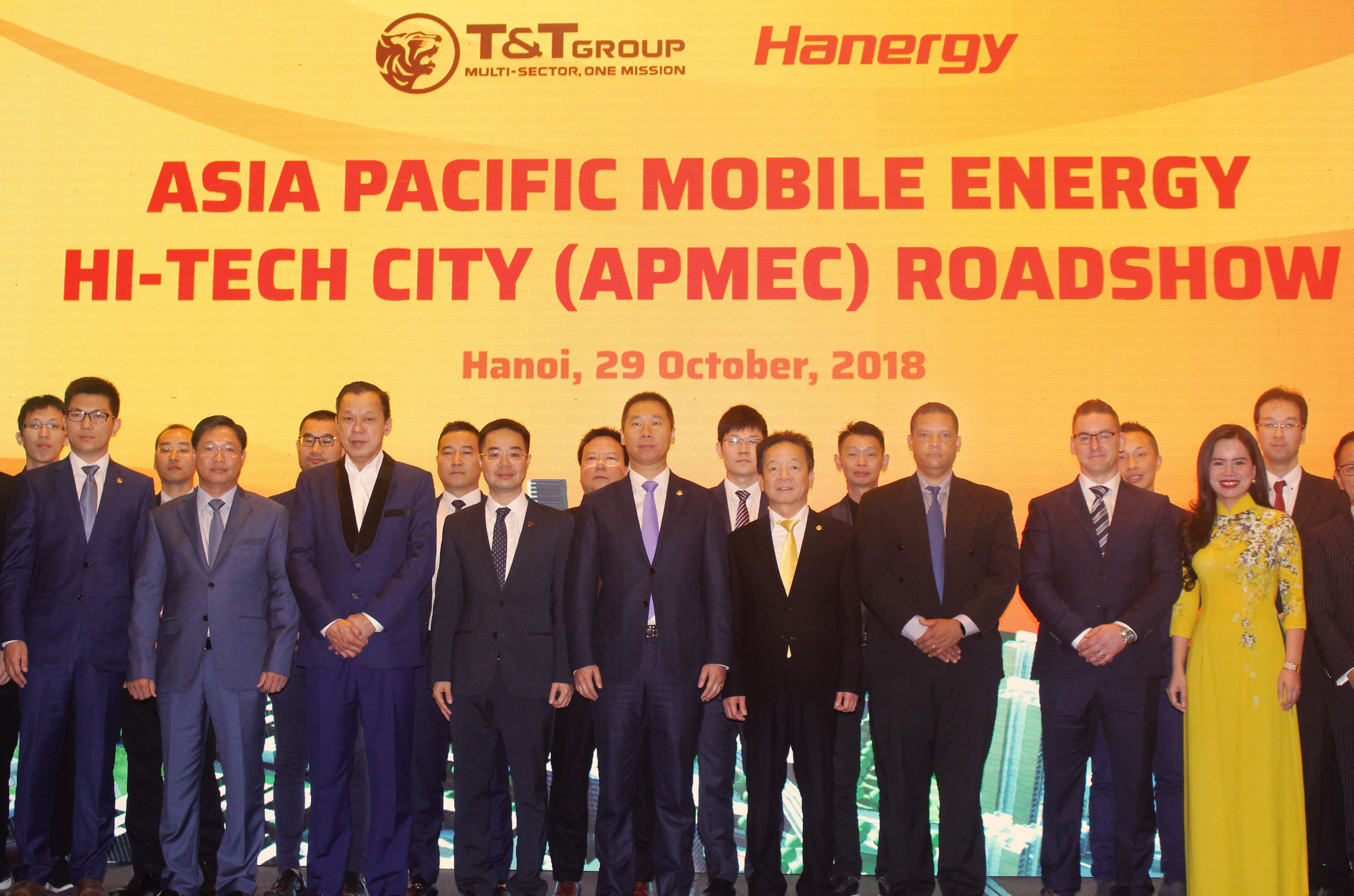 Các đại biểu tham dự Hội thảo Dự án thành phố công nghệ cao năng lượng di động châu Á - Thái Bình Dương