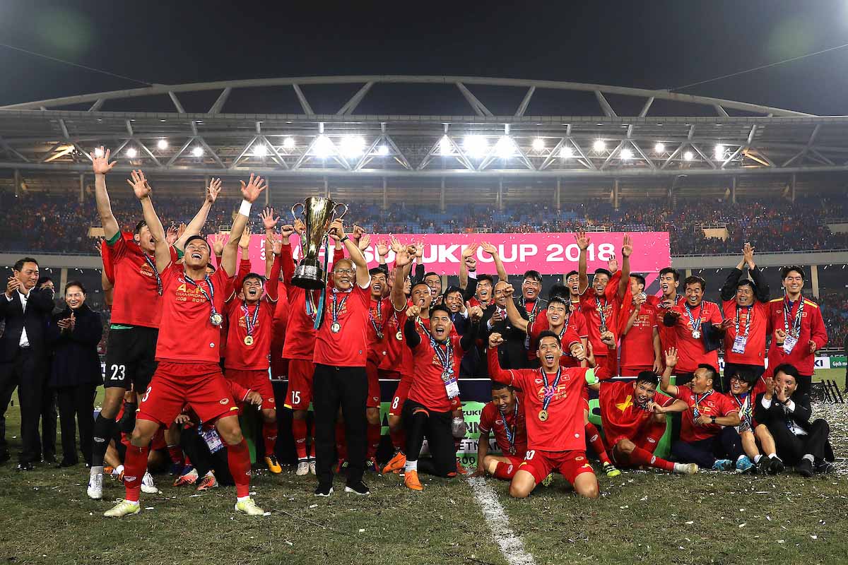 Đội tuyển Việt Nam hiện thực hóa ước mơ vô địch sau 10 năm chờ đợi