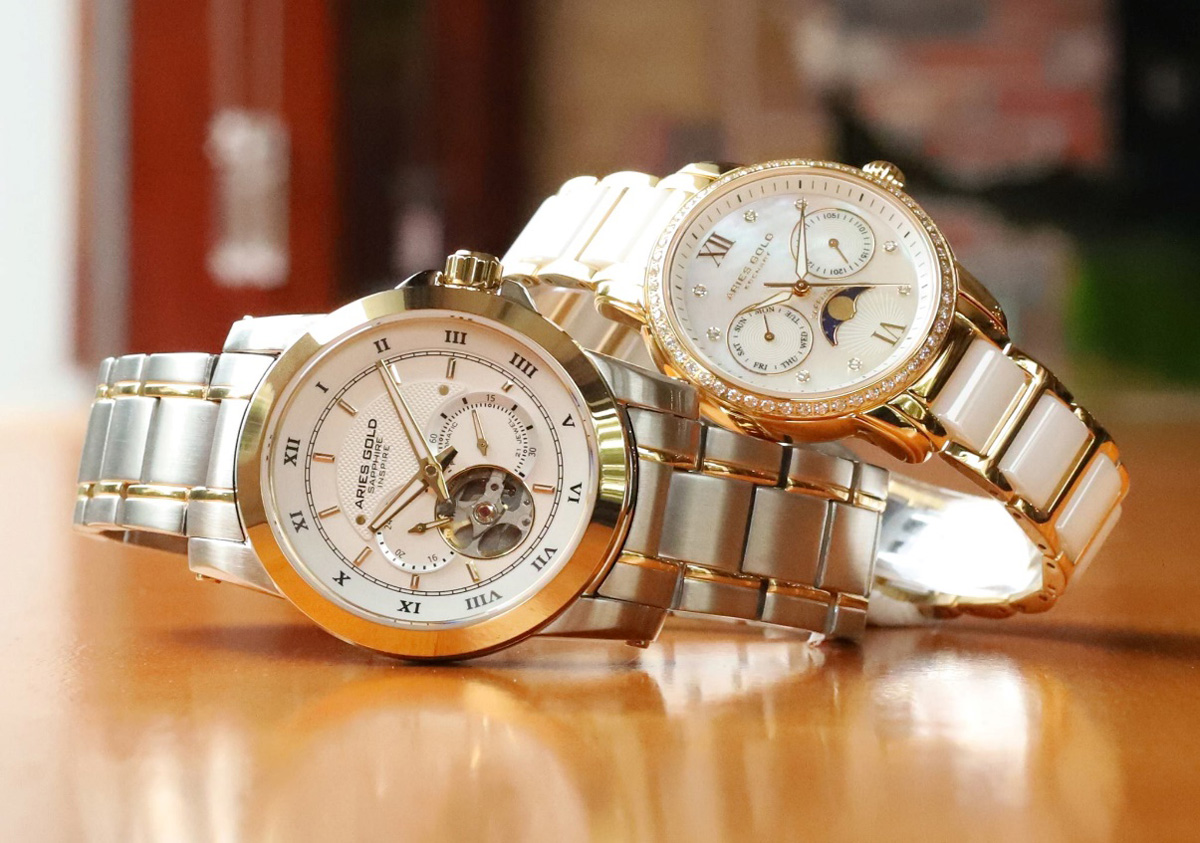 Mẫu đồng hồ đôi đến từ thương hiệu Aries Gold
