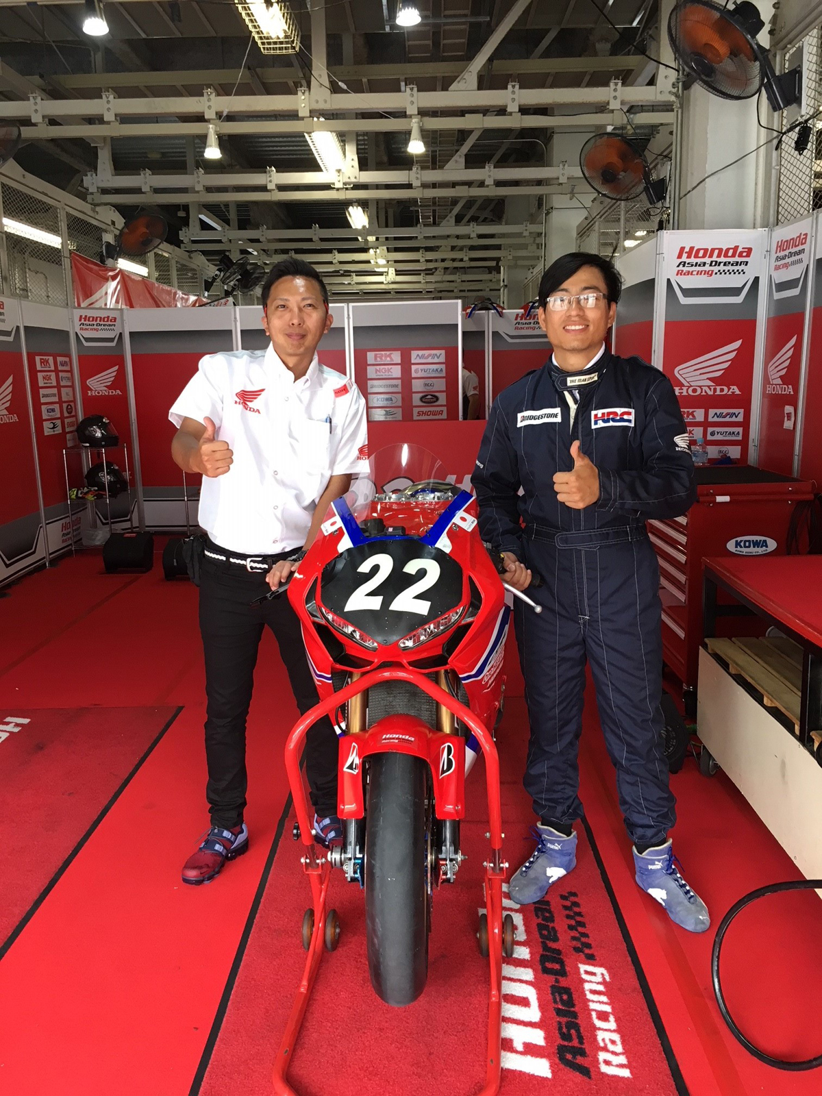 Cử kỹ thuật viên tham dự Suzuka 8 Hours Endurance