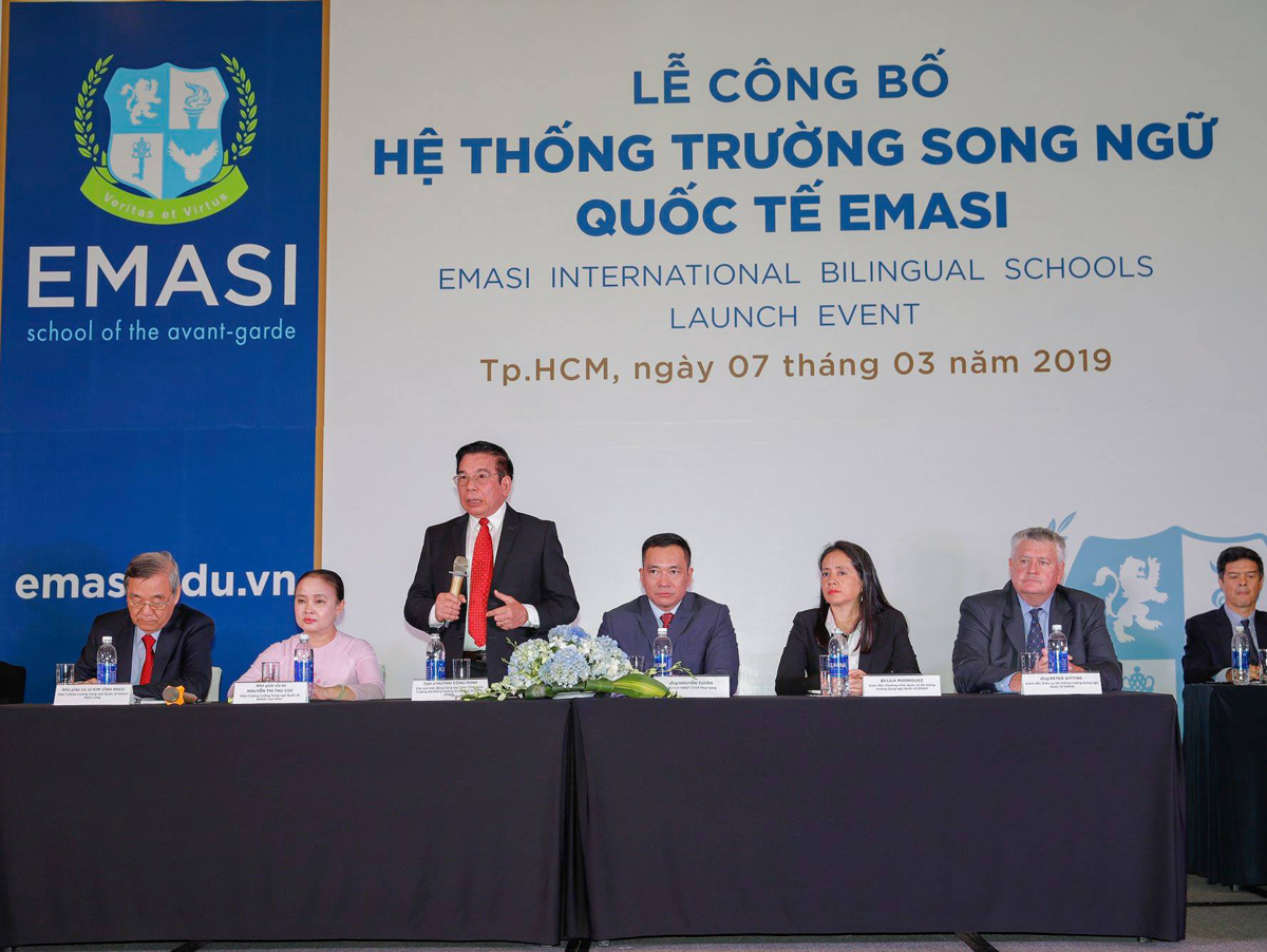  Đội ngũ giáo viên giảng dạy tại EMASI là những nhà giáo tâm huyết, tận tụy vì học sinh và sự nghiệp đổi mới giáo dục Việt Nam