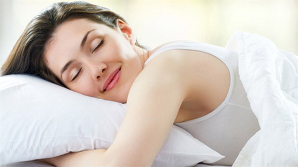Ngủ đủ giấc giúp cải thiện đôi mắt sáng khỏe