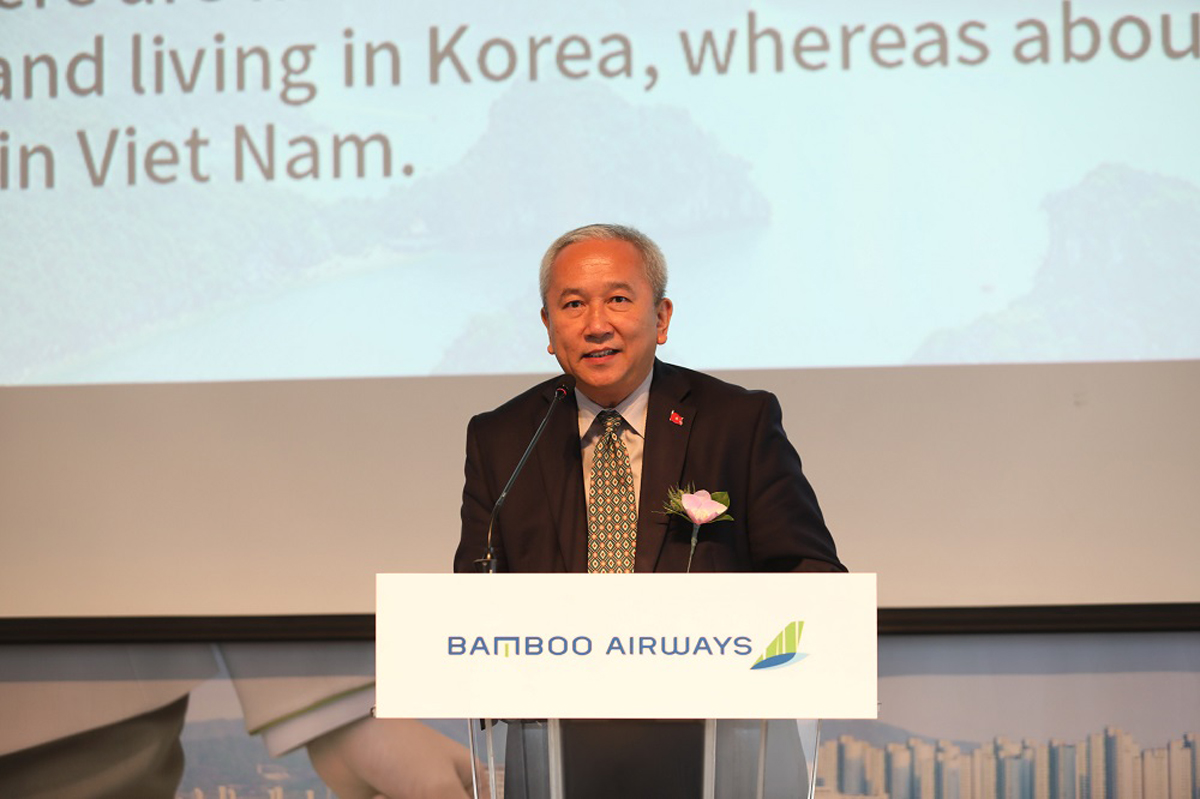 Đại sứ Việt Nam tại Hàn Quốc Nguyễn Vũ Tú