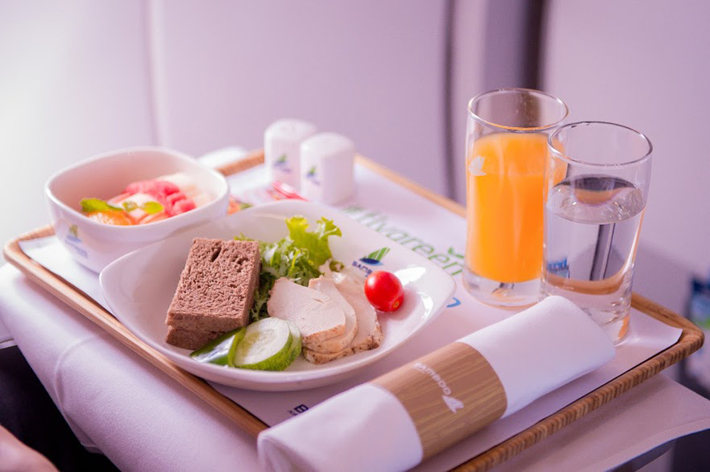 Bamboo Airways mang đến nhiều sự lựa chọn về khẩu phần ăn trên máy bay hơn, khuyến khích lối sống lành mạnh cho sức khỏe