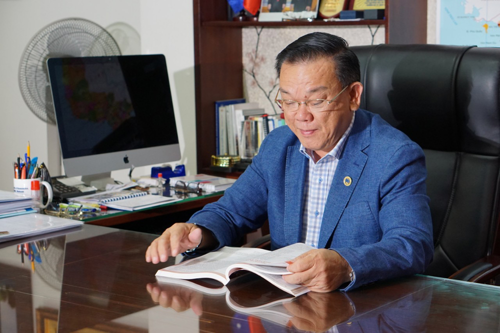 GS-TS Nguyễn Đông Phong, Hiệu trưởng Trường ĐH Kinh tế TP.HCM