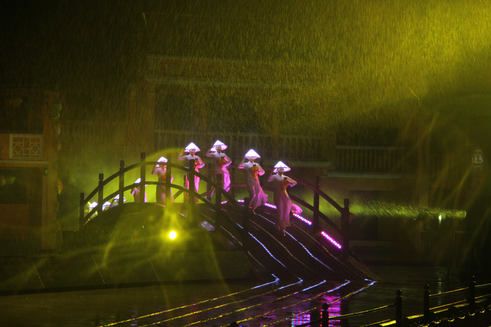 Ký ức Hội An là một trong những show diễn thực cảnh đẹp nhất của Việt Nam 