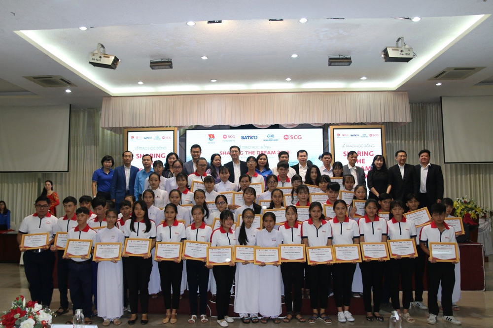 Học bổng SCG Sharing The Dream được trao tại tỉnh Long An…