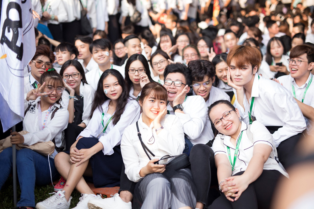 Sinh viên Trường đại học Văn Lang rạng ngời trong Lễ hội Khai giảng năm 2019