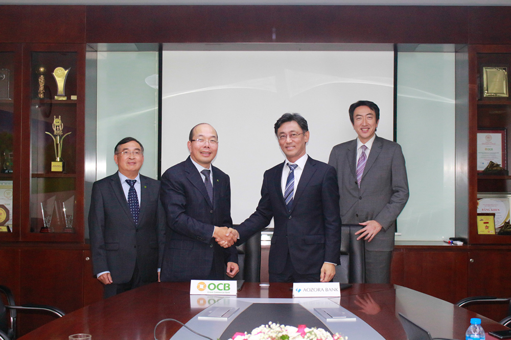 Đại diện OCB và Aozora Bank ký hợp tác chiến lược