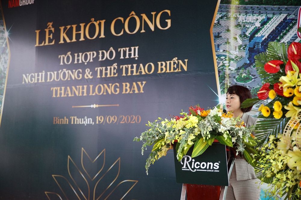 Bà Vũ Thị Như Mai - Phó chủ tịch HĐQT Nam Group phát biểu tại buổi lễ