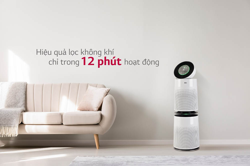 LG PuriCare 360° được đánh giá là thế hệ máy lọc không khí tiên tiến bậc nhất có khả năng lọc bụi siêu mịn PM1.0, so với các sản phẩm khác chỉ có khả năng cảm biến bụi