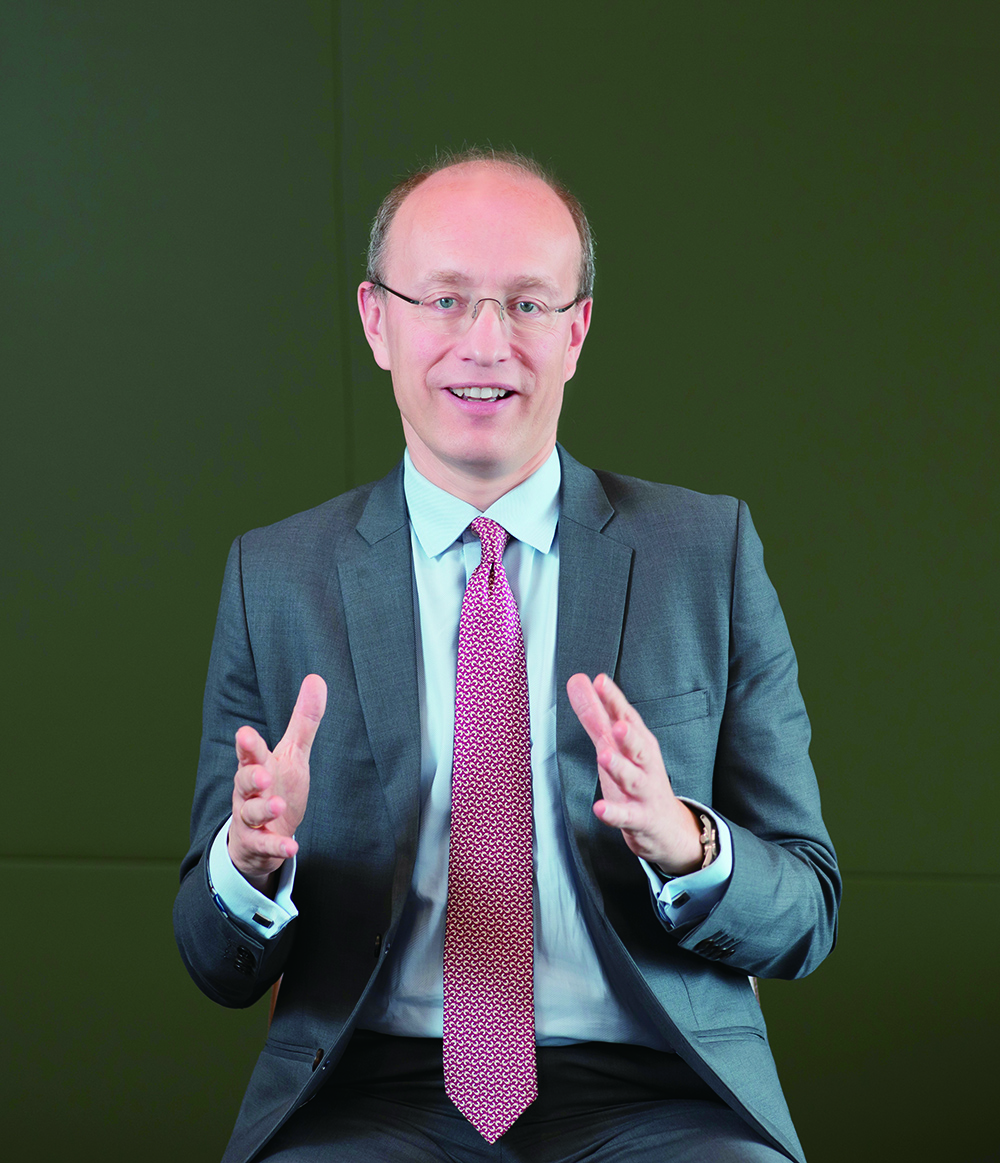 Ông Jens Lottner - CEO Techcombank