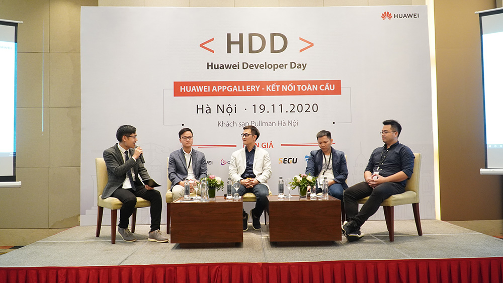 Đại diện từ Huawei và các nhà phát triển hàng đầu Việt Nam chia sẻ tại sự kiện