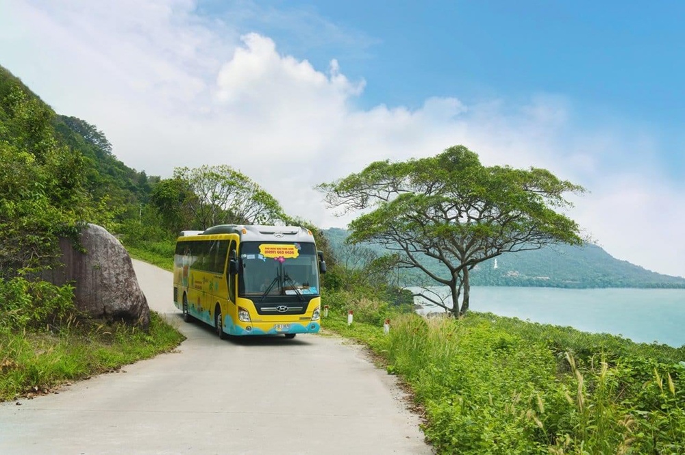   Dịch vụ xe tham quan Hop on- Hop off Phú Quốc Bus Tour đạt giải Travellers' Choice của trang mạng Tripadvisor