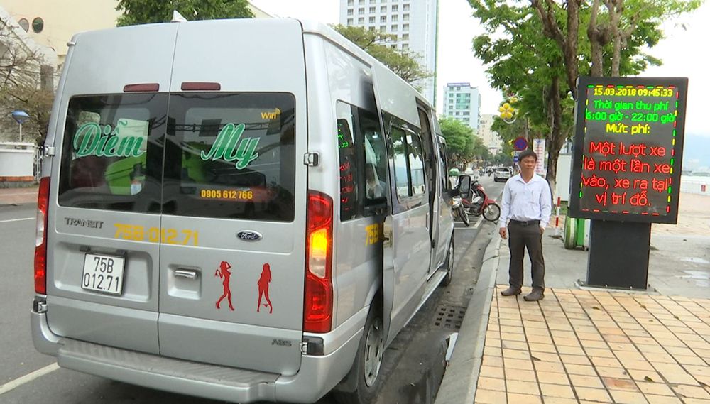 Tiếp tục thu phí đậu đỗ ô tô trên đường Bạch Đằng, Trần Phú và một số tuyến đường khác